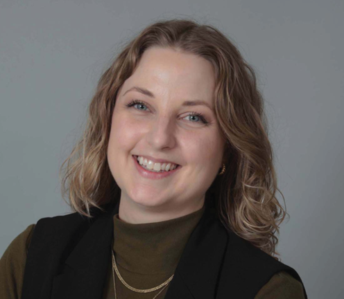 Image of Alena Ravestein